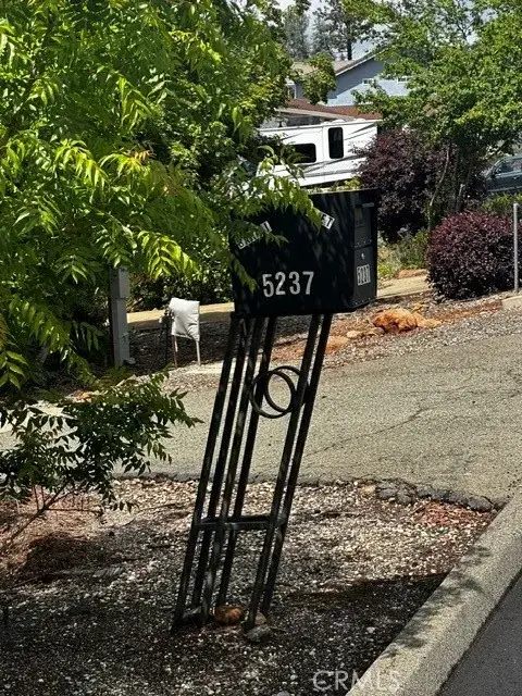 5237 Xeno, Paradise, CA 95969