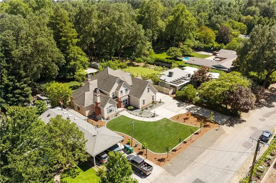 897 Filbert Avenue, Chico, CA 95926 - #2