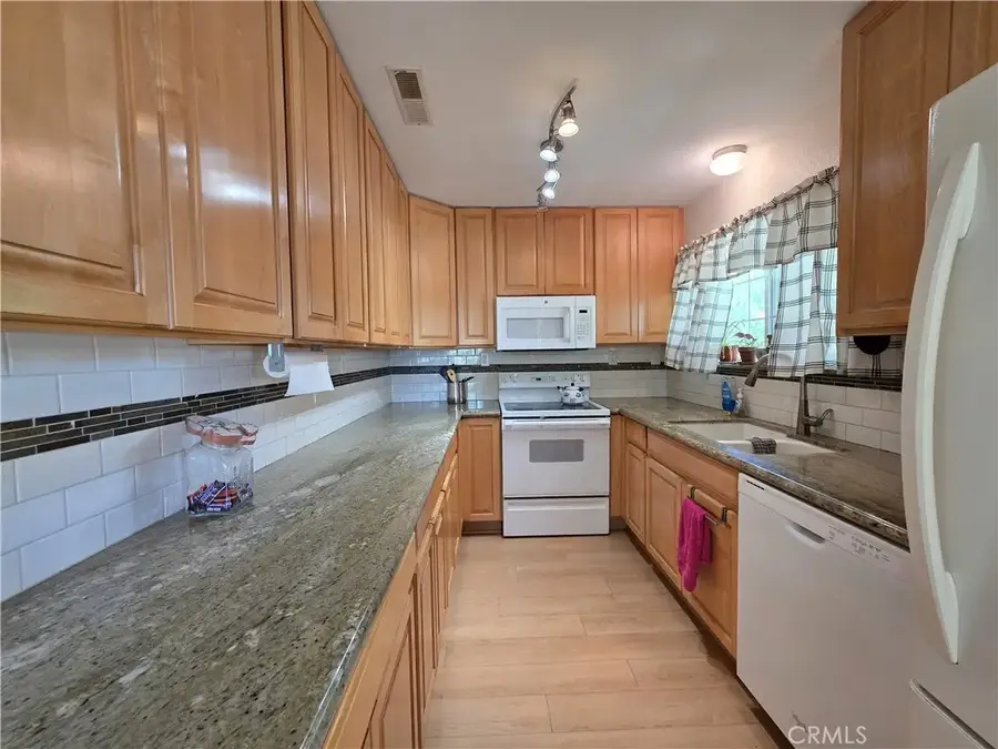 6265 Huggins Dr, Orland, CA 95963 - #3