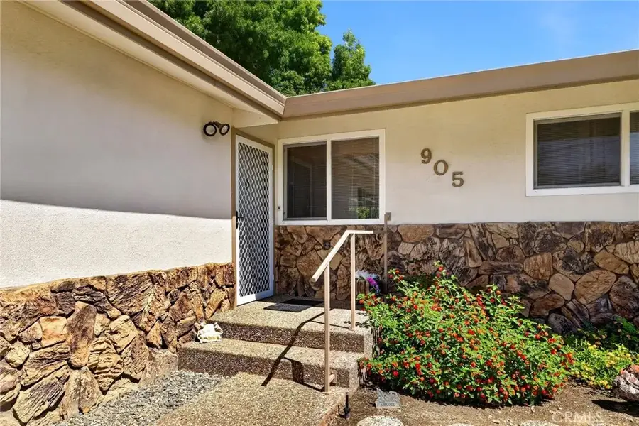 905 First Avenue, Willows, CA 95988 - #3