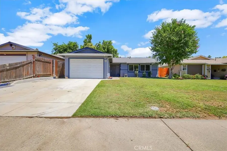 7048 Kilkenny Dr, Sacramento, CA 95842 - #2