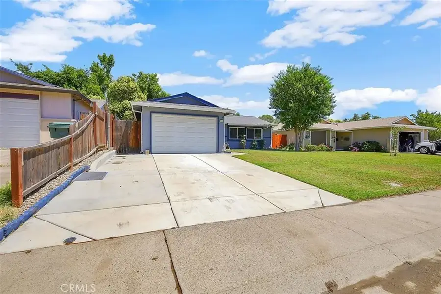 7048 Kilkenny Dr, Sacramento, CA 95842 - #3