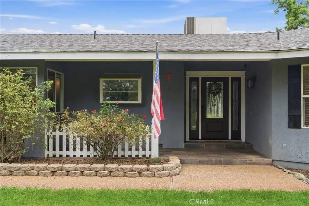 8567 Winona Way, Redding, CA 96002 - #1