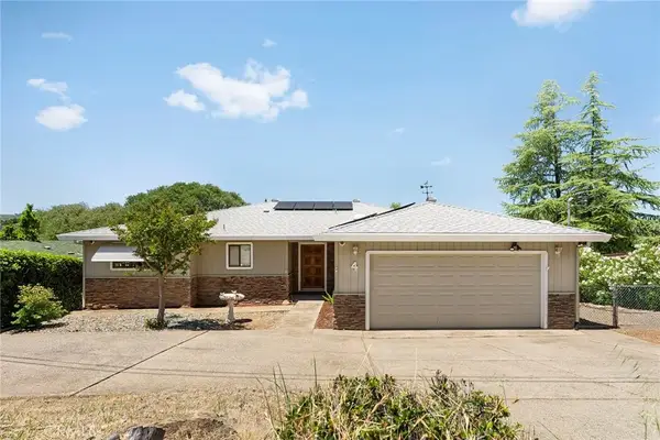 4 Oak Hill Dr, Oroville, CA 95966