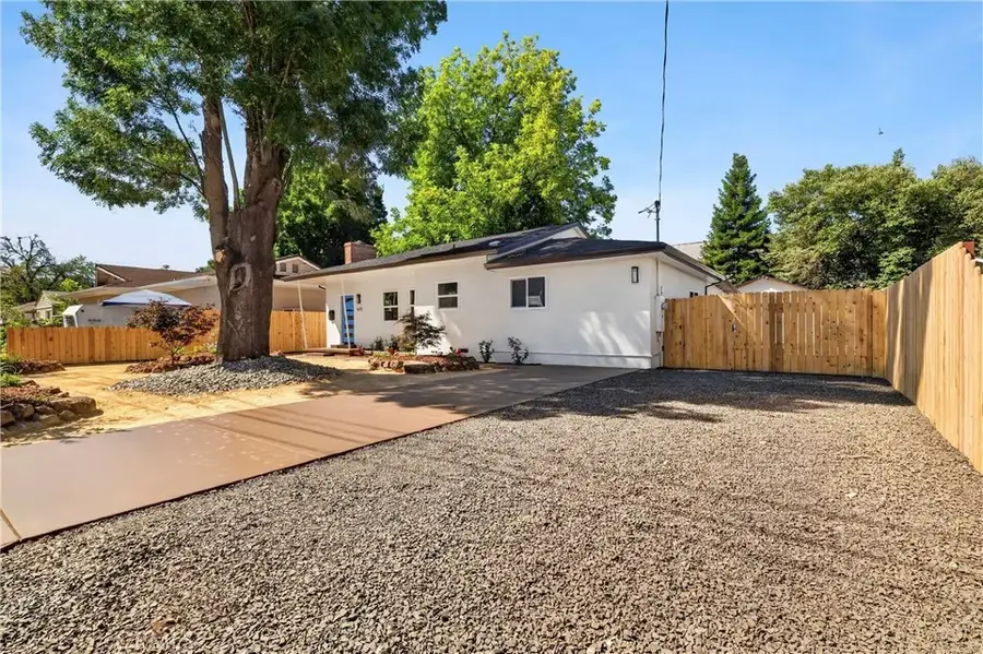 977 Sarah, Chico, CA 95926 - #2