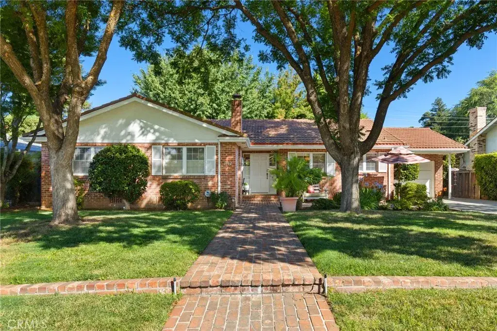 1192 Manchester, Chico, CA 95926 - #1