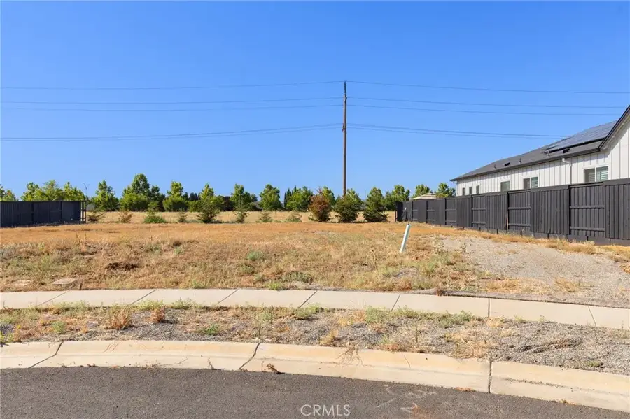 11 Harkness, Chico, CA 95973 - #3