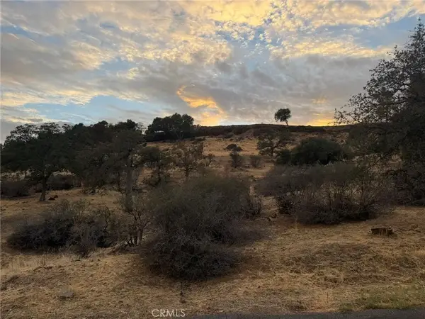 808 Whispering Winds, Chico, CA 95928