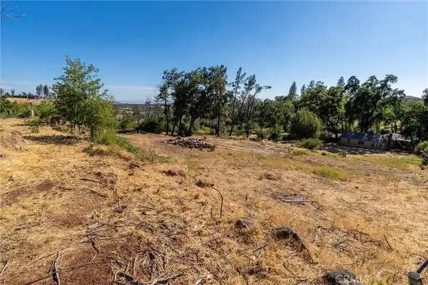 1557 La Grande Vue, Paradise, CA 95969