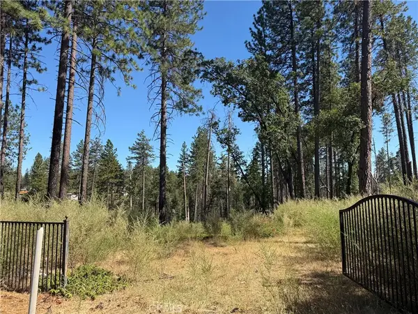 5884 Boeta, Paradise, CA 95969