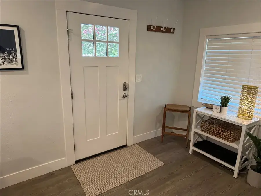271 E 7th Avenue, Chico, CA 95926 - #3