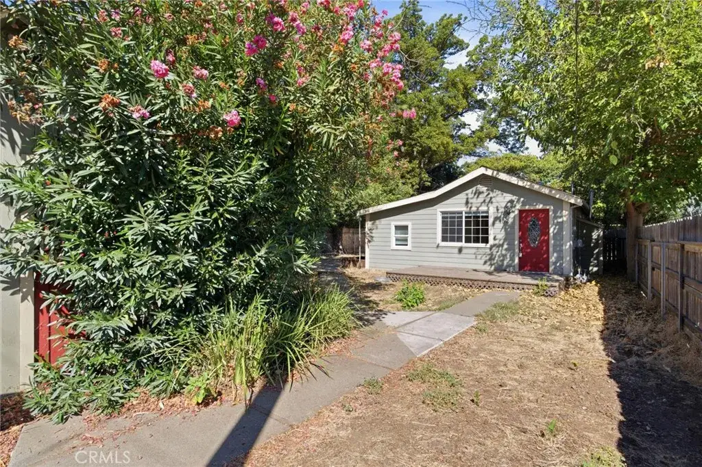 482 East 5th Avenue, Chico, CA 95926 - #1
