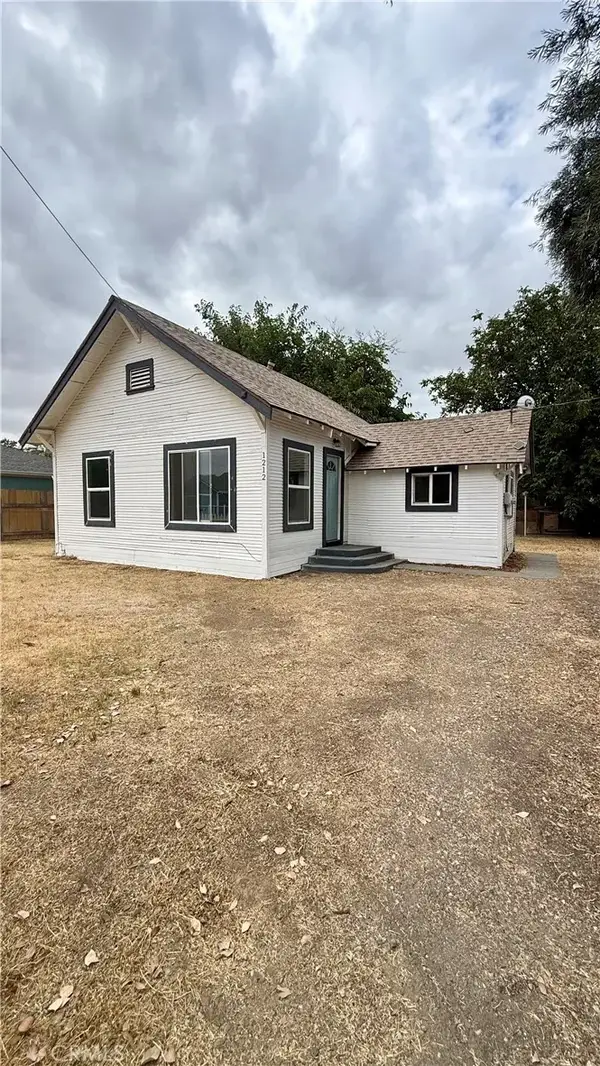 1212 Fig Ln, Corning, CA 96021
