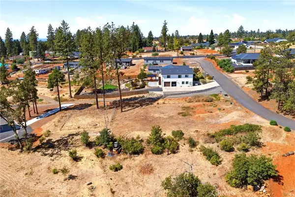 1940 Hillpark Lane, Paradise, CA 95969