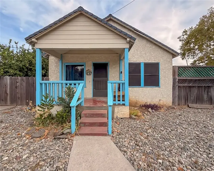 637 W 6th, Chico, CA 95926 - #2