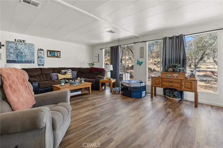 215 Rodmore Lane, Oroville, CA 95966 - #2
