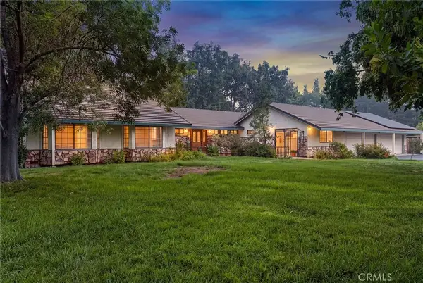12 Quadra Court, Chico, CA 95928