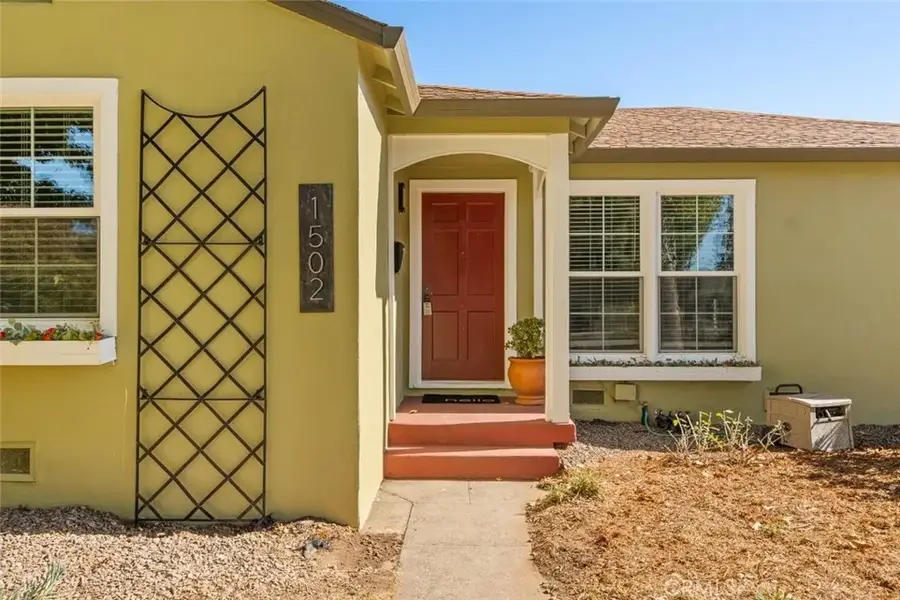 1502 Sunset Avenue, Chico, CA 95926 - #2