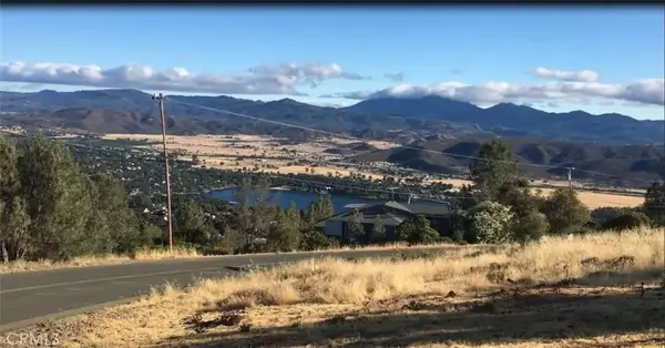 15965 Eagle Rock, Hidden Valley Lake, CA 95467