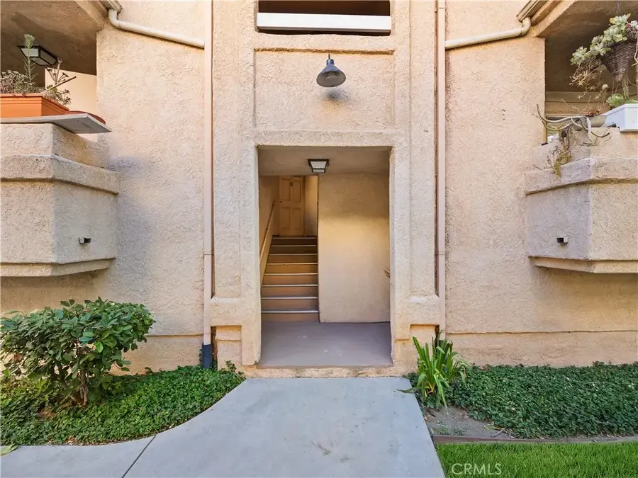 19810 Sandpiper Place #22, Newhall, CA 91321 - Image #3