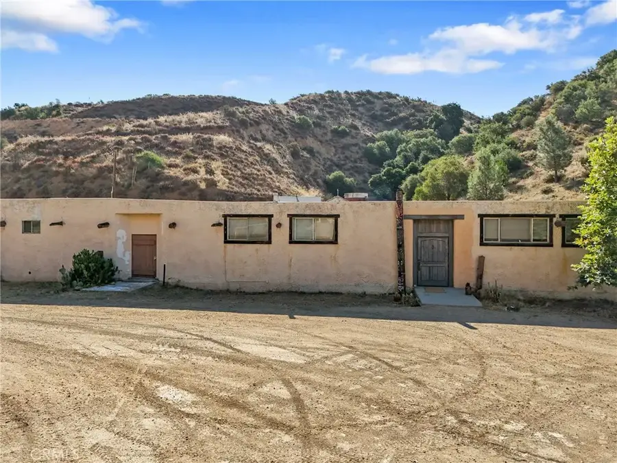 13684 Sierra, Agua Dulce, CA 91390 - Image #3
