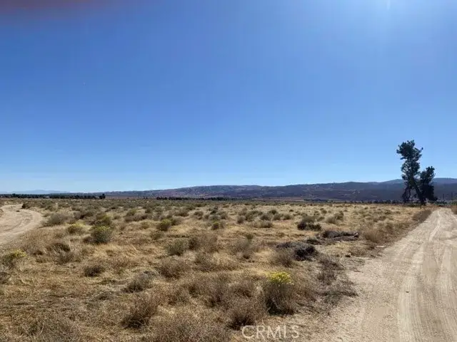 235 W Avenue C-8, Lancaster, CA 93536 - #2