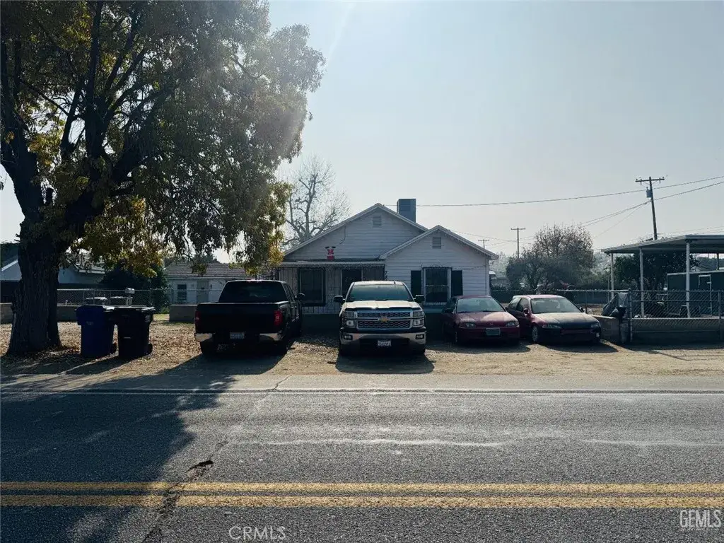 7805 Panama Road, Lamont, CA 93241 - Image #1