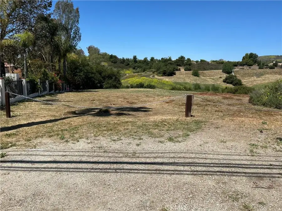 24201 Mulholland, Calabasas, CA 91302 - #3