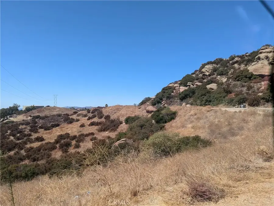 40 North American Cut Off, West Hills, CA 91304 - Image #3