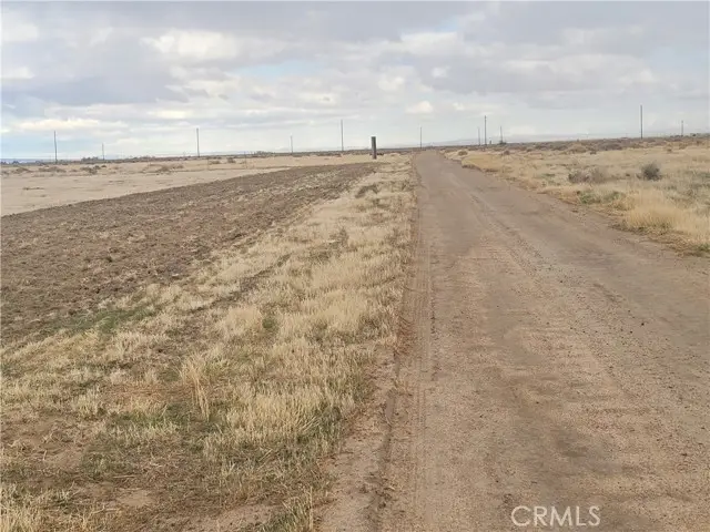 72 W Avenue C, Lancaster, CA 93536 - #2