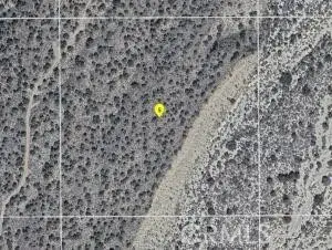 250 E Vic Avenue Z14, Llano, CA 93544 - Image #2