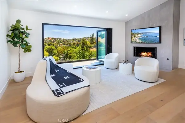 4976 Llano Drive, Woodland Hills, CA 91364