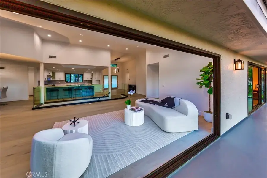 4976 Llano Drive, Woodland Hills, CA 91364 - Image #3