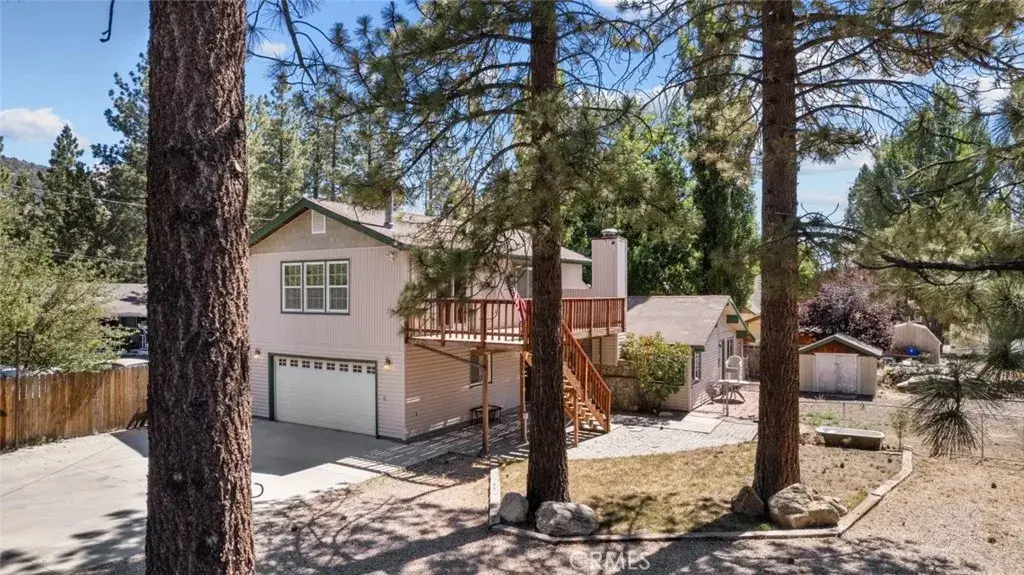 924 Greenway Drive, Big Bear City, CA 92314 - Image #1