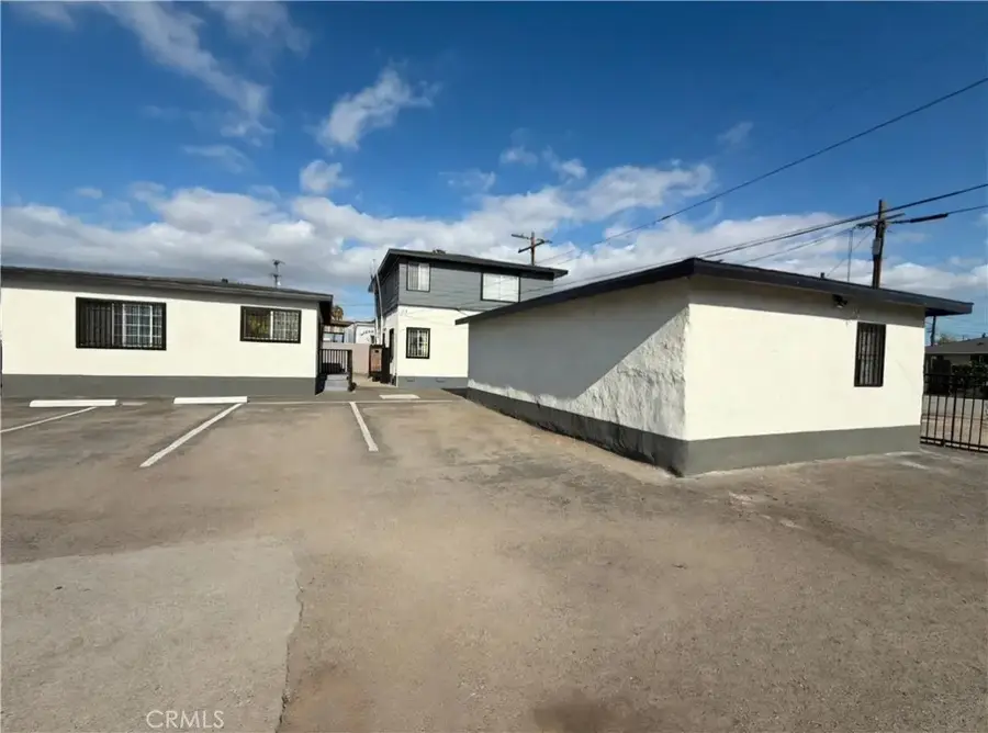 124 W Rosecrans Ave, Compton, CA 90222 - #2