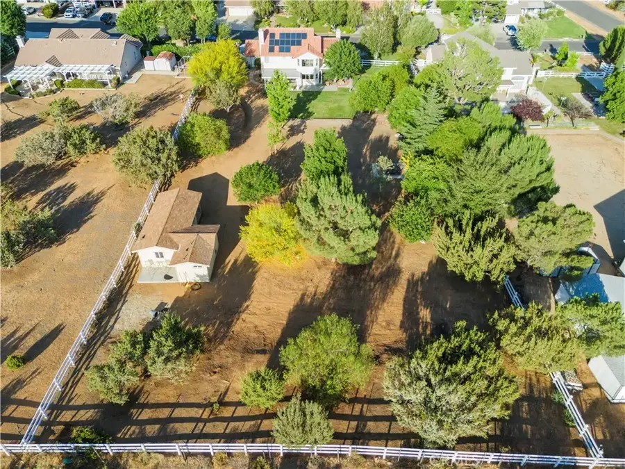 32755 Dorama Avenue, Acton, CA 93510 - Image #3