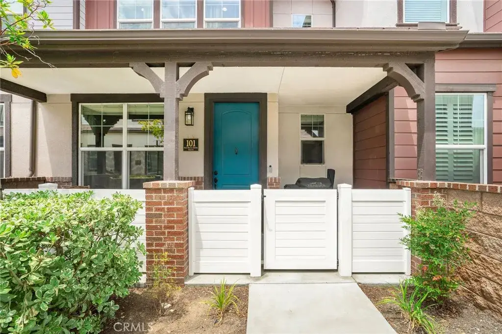 101 Red Brick Drive #5, Simi Valley, CA 93065 - Image #1