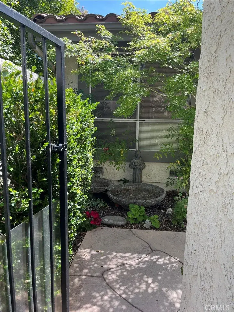 11427 Tampa Avenue #76, Porter Ranch, CA 91326 - Image #2