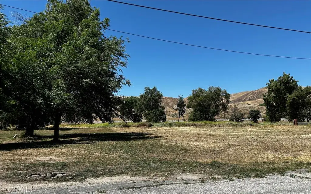0 Ashtree Dr / 3225004005, Lake Hughes, CA 93532 - Image #1