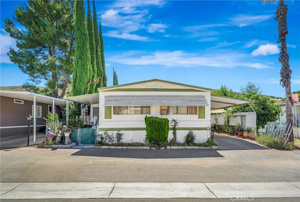 36200 Paradise Ranch Rd #88, Castaic, CA 91384 - Image #1