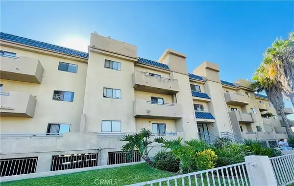 10901 Laurel Cny Blvd #209, San Fernando, CA 91340
