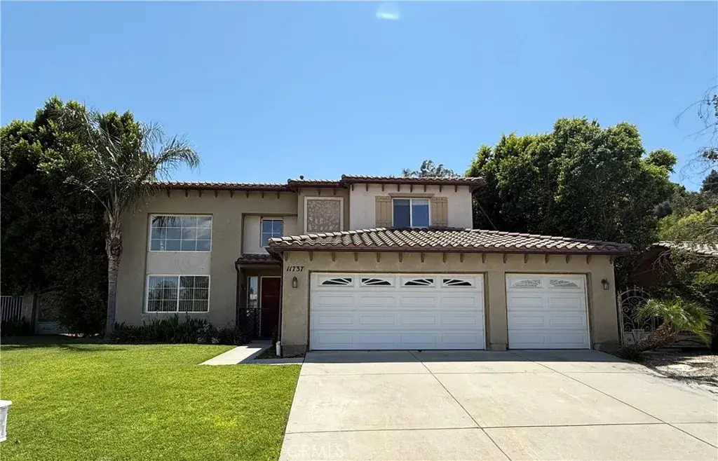 11737 Lois Court, Granada Hills, CA 91344 - Image #1