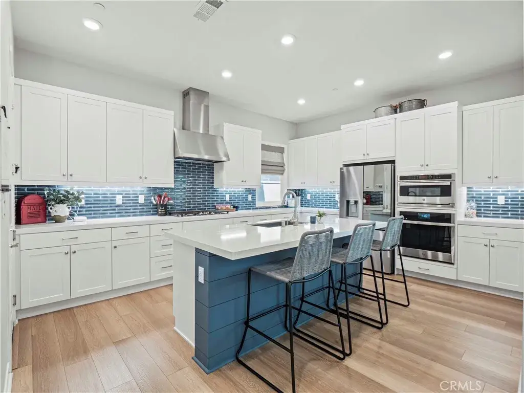 27717 Knoll View Place, Valencia, CA 91381 - Image #1