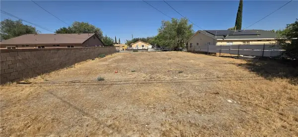 38545 4th St E, Palmdale, CA 91406