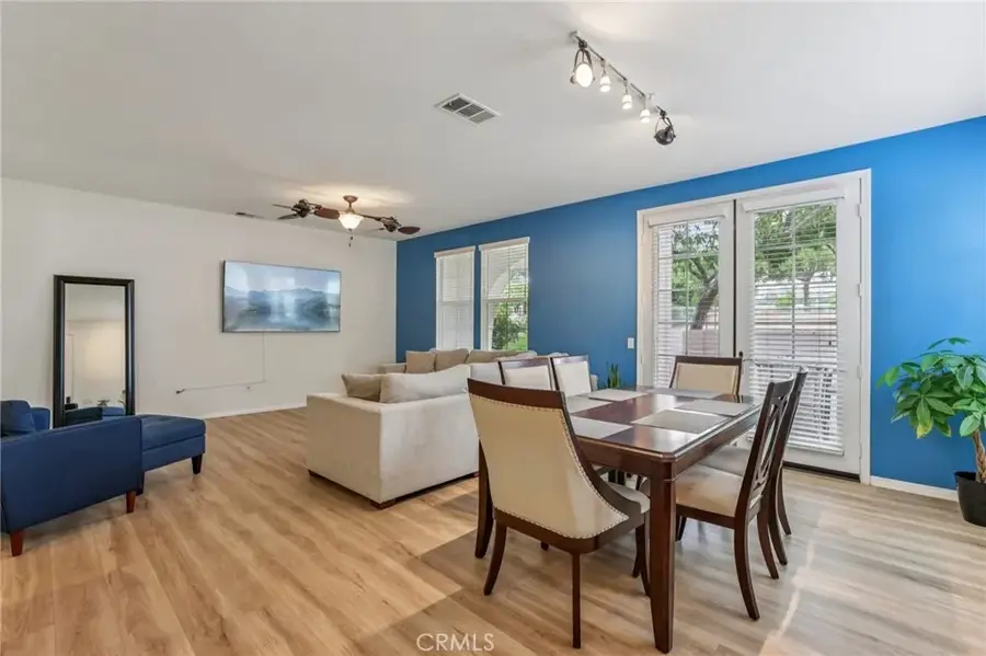 28519 Pietro Drive, Valencia, CA 91354 - Image #3