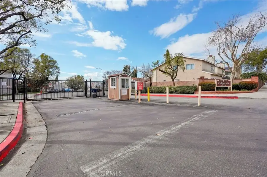 11465 Fox Hollow Lane, Pacoima, CA 91331 - #3