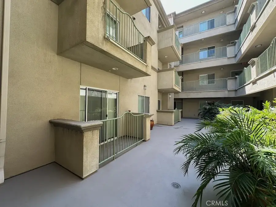 7551 Jordan Avenue #109, Canoga Park, CA 91303 - Image #3