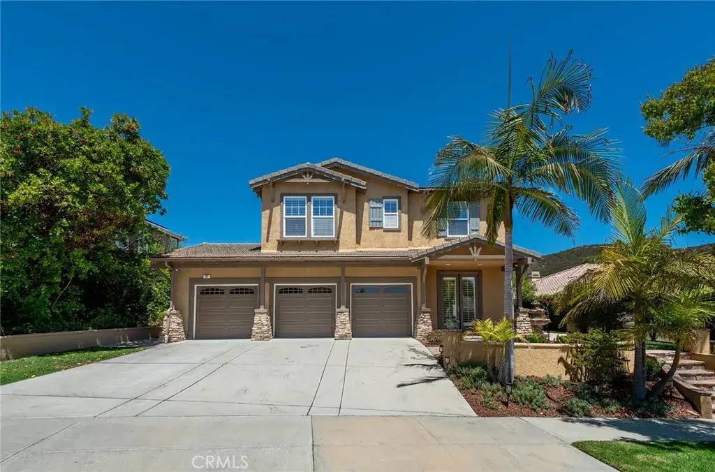 32 Via Mariposa, Newbury Park, CA 91320 - Image #1