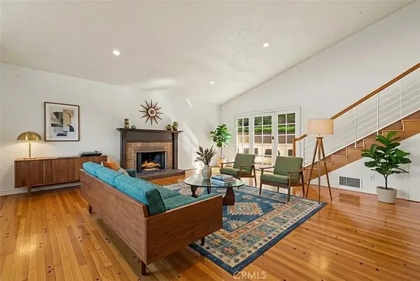 3540 N Knoll Drive, Los Angeles, CA 90068