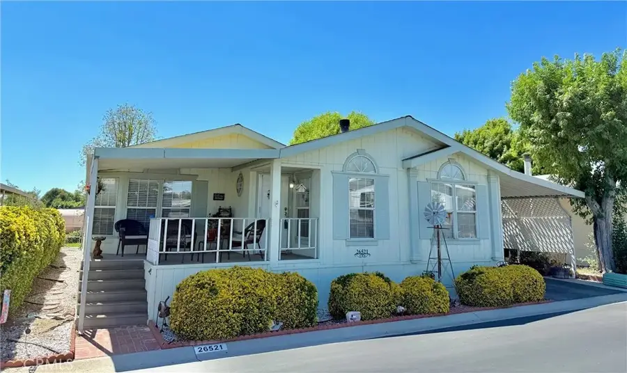 26521 Cockleburr Lane, Canyon Country, CA 91351 - Image #3